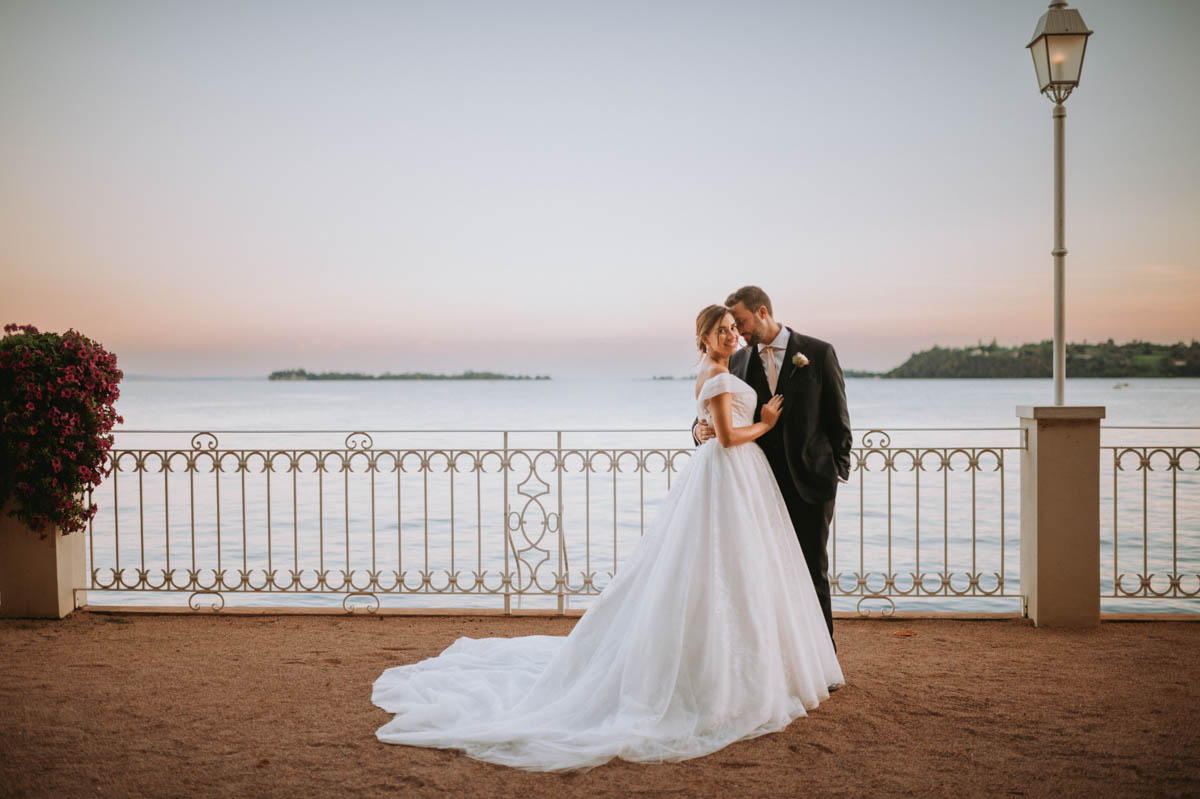 Matrimonio sul lago a Gardone Riviera servizio fotografico